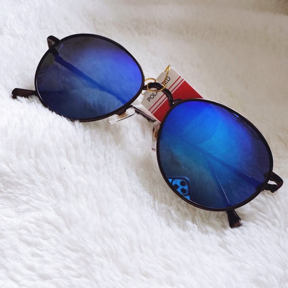 Brielle Bright Blue Polarized Mirrored Sunglasses - Picture 3 of 14